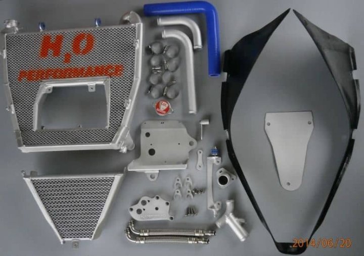 Radiateur eau/huile H2O Performance DUCATI Panigale 899 / 959 / 1199 / 1299 / V2