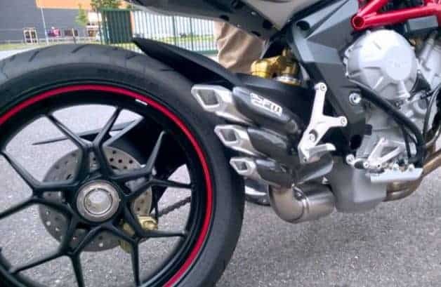 ECHAPPEMENT FM-PROJECTS POUR MV-AGUSTA F3 / BRUTALE 675-800