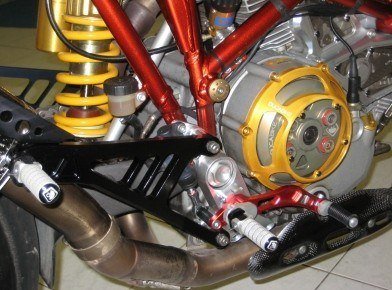 CARTER D'EMBRAYAGE A SEC DUCABIKE (CC01)