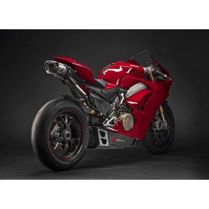 LIGNE COMPLETE TERMIGNONI POUR DUCATI PANIGALE V4 D18209400ITX