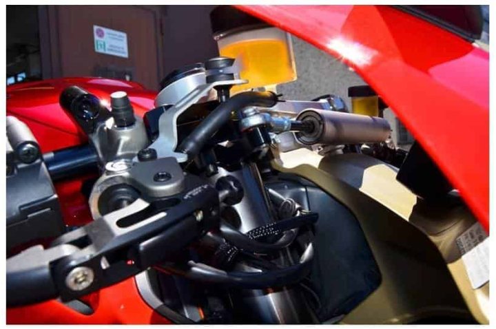 DEMI GUIDON RÉGLABLE DUCABIKE PANIGALE V4 Ø 53MM (BSRA53V4D)