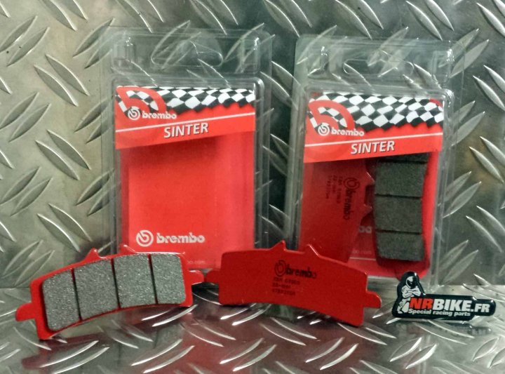 PLAQUETTES ARRIERE BREMBO POUR HONDA