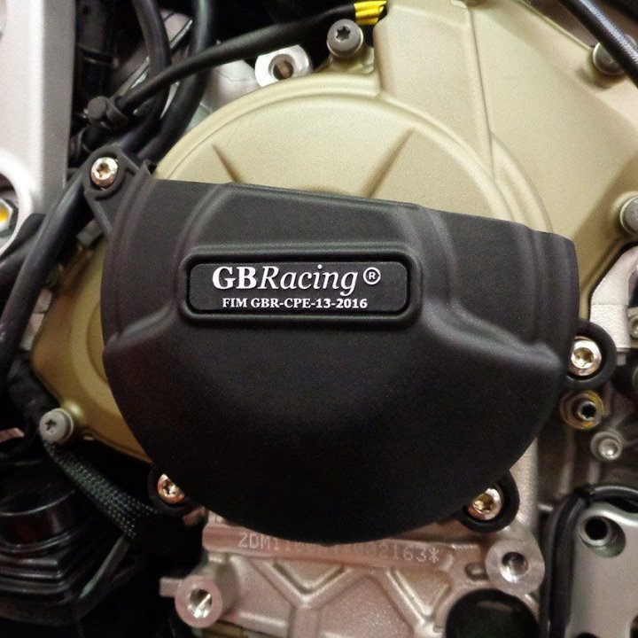 Kit de 2 protections de carter GB Racing Panigale V4 2018-2025