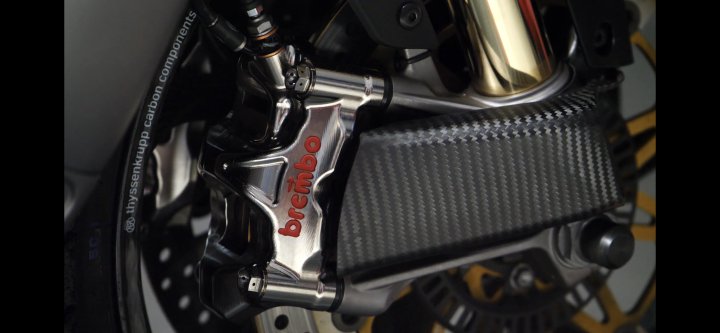 ECOPES DE REFROIDISSEMENT ÉTRIER DE FREIN APRILIA RSV4  (2S001379)