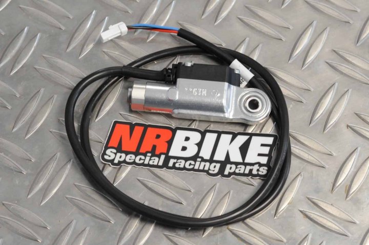CONTACTEUR QUICK SHIFT APRILIA RSV4 2017-2020, TUONO 2017-2020 (2B015524)