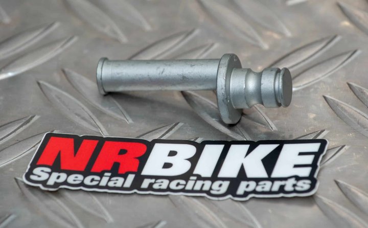 Embout excentrique de sélecteur et frein ar Aprilia RS 660 (AP8121221)