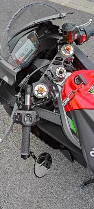 Té de Fourche SPIDER APRILIA RS 660 2020-2026 (50.A236)