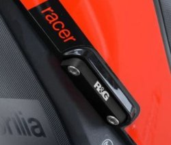 Caches Orifice Repose-Pied R&G Racing RSV4 2009-2026, Tuono V4 2011-2026 (BLP0038BK)