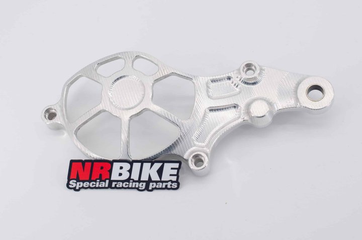 CACHE PIGNON EN ALU TAILLE MASSE RSV4 2009-2026