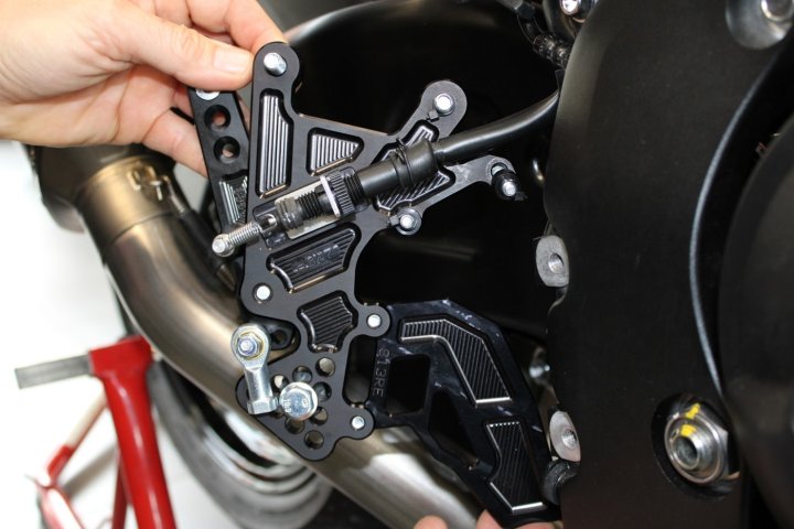 Commandes Reculées PP- TUNING Honda CBR 1000RR-R 2020-2023