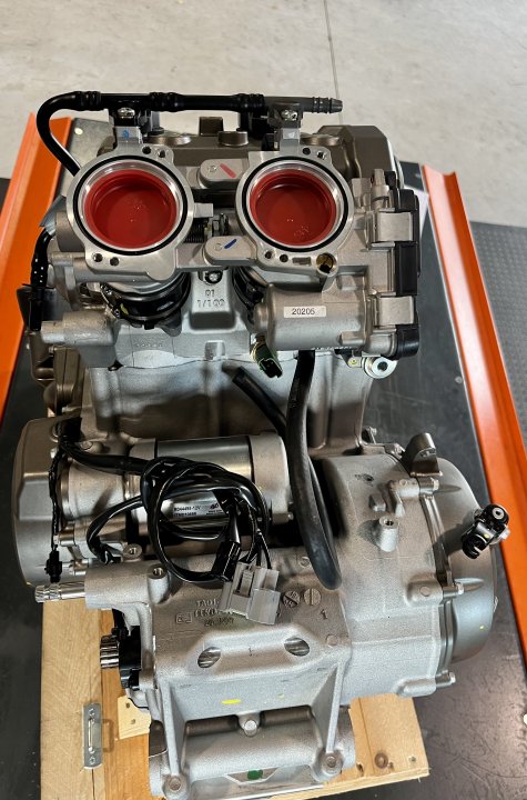 Moteur neuf APRILIA RS 660 / Tuono 660 2021-2024  (CM2966116)
