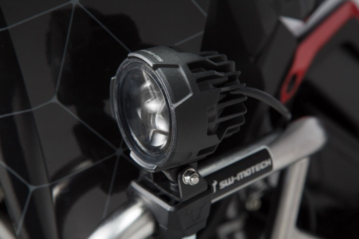KIT EVO FEUX ADDITIONNELS SW-MOTECH UNIVERSEL