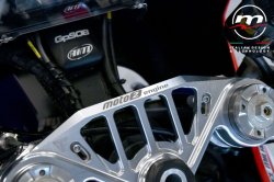 TÉ DE FOURCHE MELOTTI TRIUMPH STREET TRIPLE 765