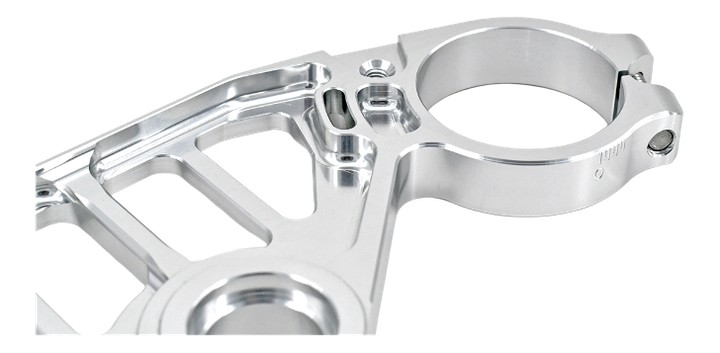 TÉ DE FOURCHE MELOTTI TRIUMPH STREET TRIPLE 765