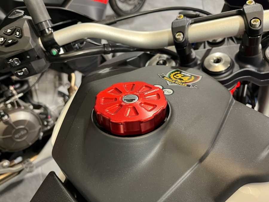 Bouchon de reservoir Evotech pour Aprilia Tuareg 660 (FCK-10)