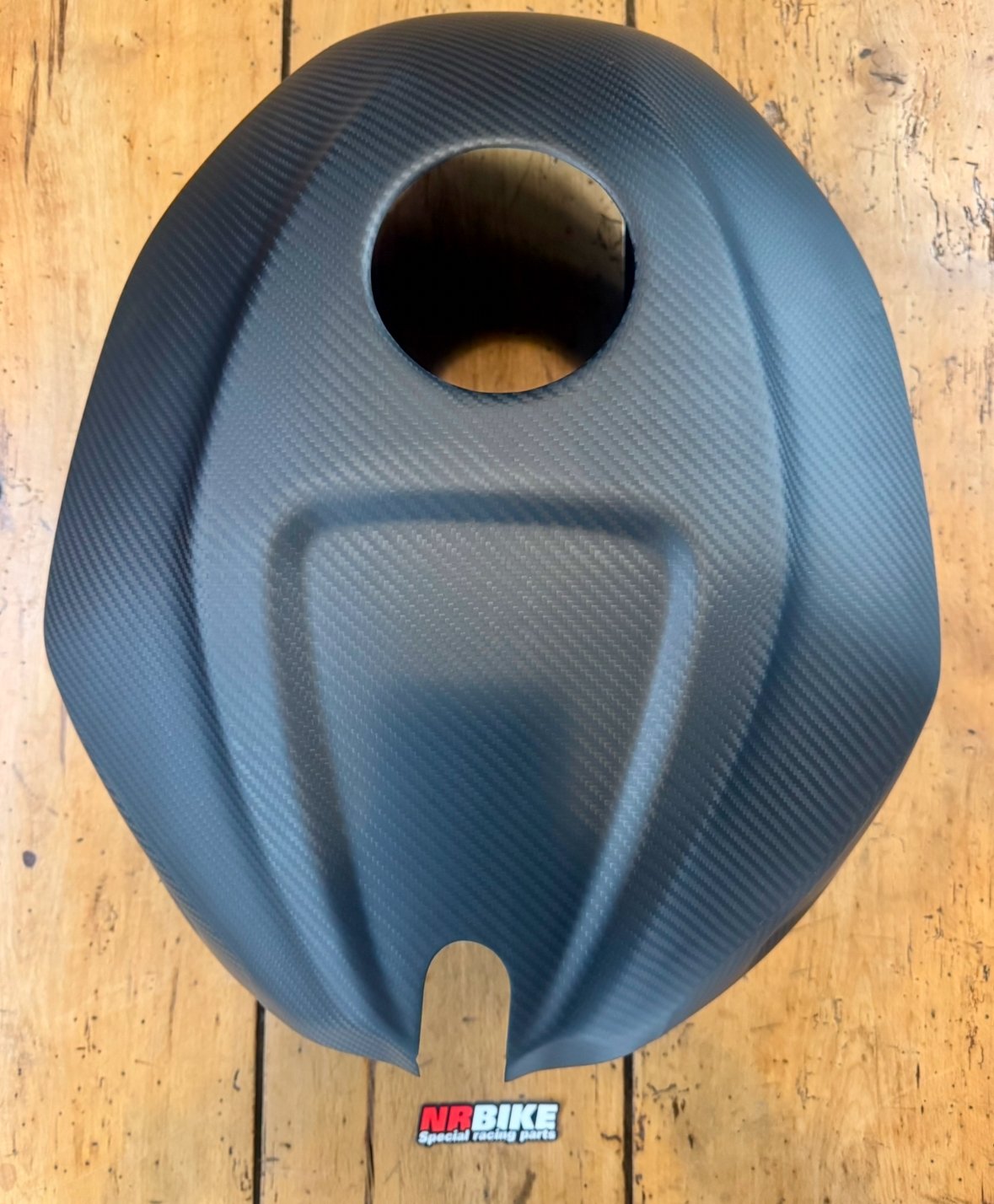 Couvercle de réservoir en carbone pour Aprilia RSV4 2021-2025