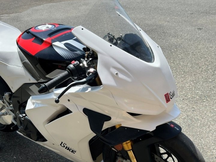 KIT CARÉNAGE PISTE PLASTIC-BIKE  APRILIA RSV4 2025-2026