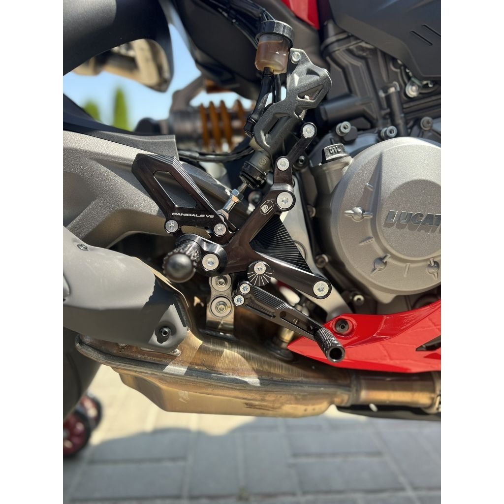 Commandes reculées PP Tuning Ducati Panigale V2 2025