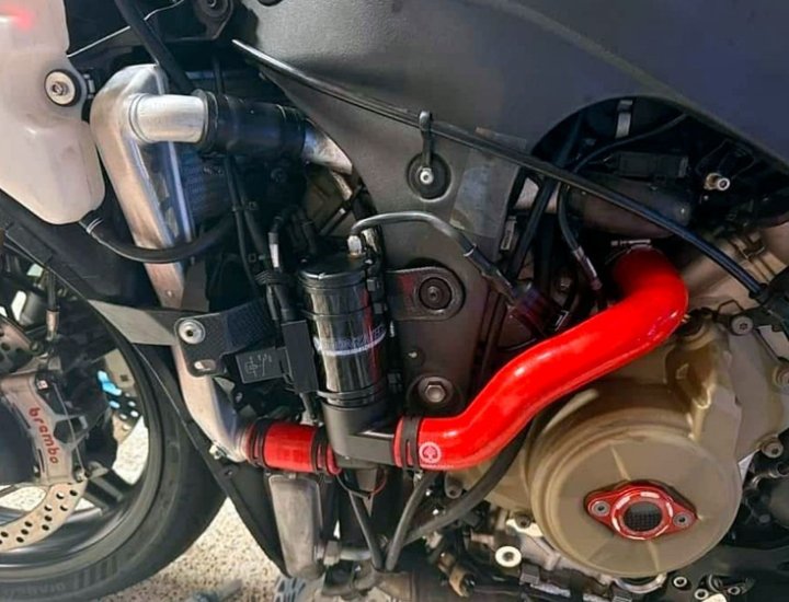 KIT REFROIDISSEMENT MONZATECH PANIGALE V4 / S / R 2018-2024 EURO 5 (MT-K-DPV4/5)