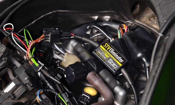 Eliminateur papillon secondaire HEALTECH GSX-R600 2004-2005, GSX-R750 2004-2005 (STVE-12)