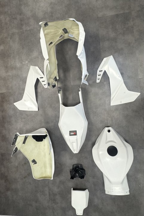 Kit carenage poly piste Plastic Bike APRILIA RS 457