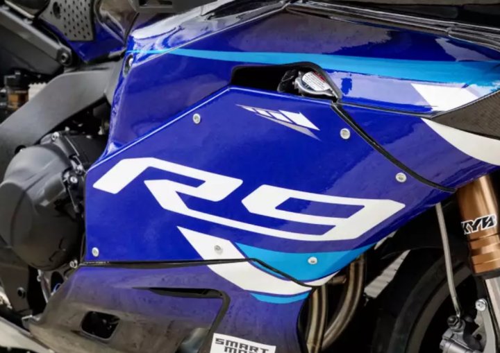 Kit poly piste S2 CONCEPT pour YAMAHA R9