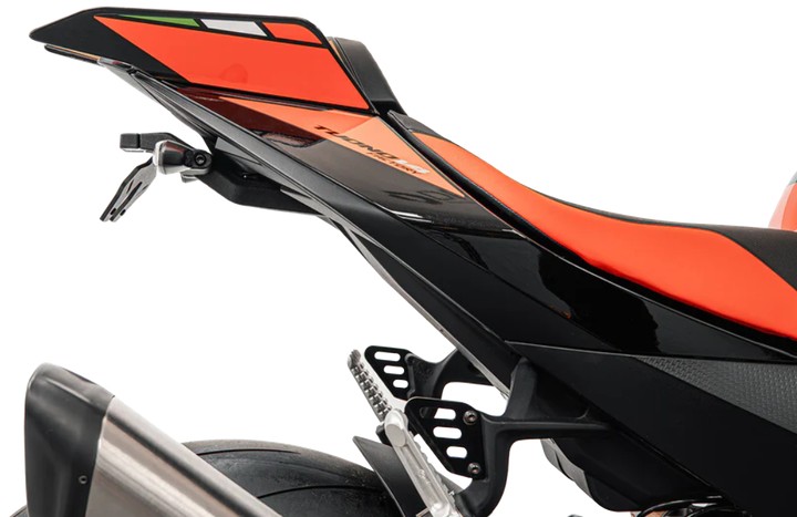 Support de plaque Evotech pour Aprilia TUONO V4 2025-2026 et RSV4 2025-2026
