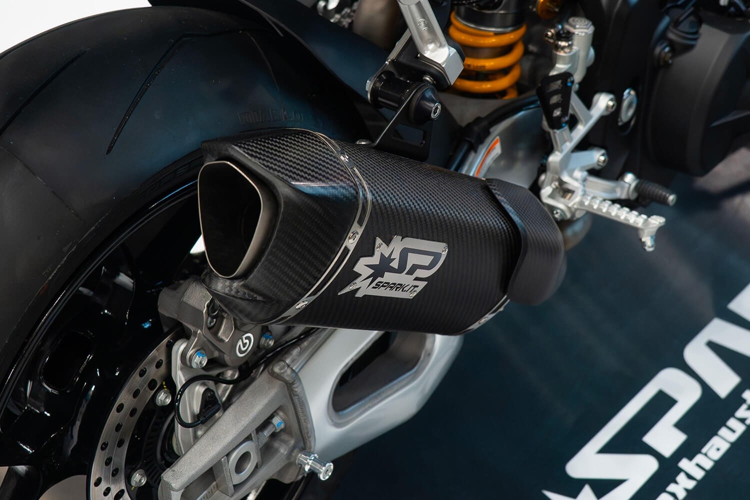 Demi-Ligne Spark Force EVO carbone RSV4 2017-2024,Tuono V4 2017-2025 (GAP0408)
