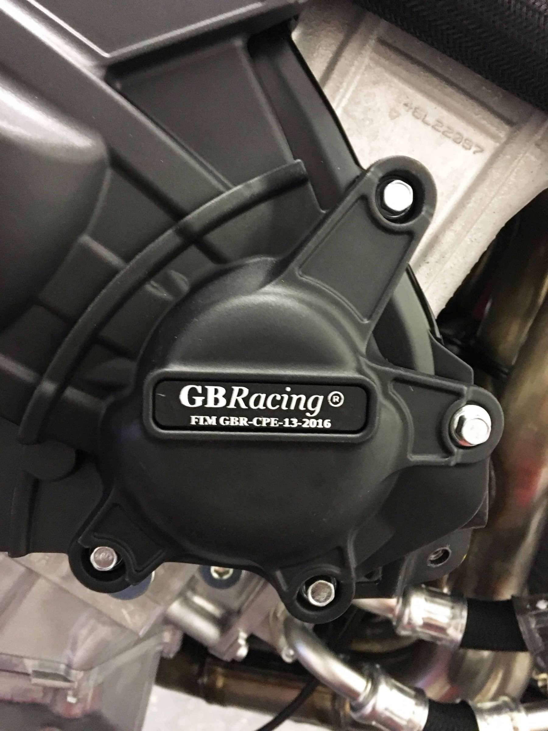 Protection de Carter Allumage GB RACING pour SUZUKI GSX-R 1000 2017-2018