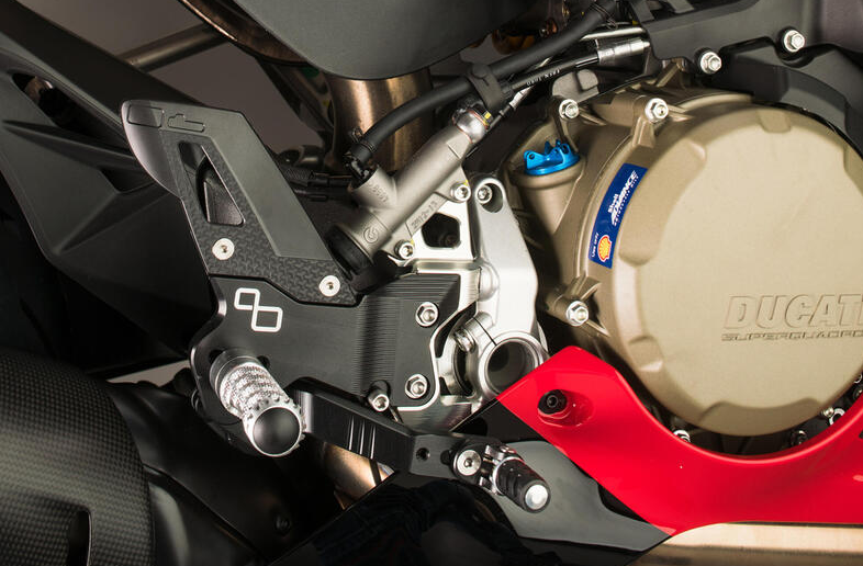 LIGHTECH Repose-pieds arrière réglables avec repose-pieds fixes (FTRDU014)