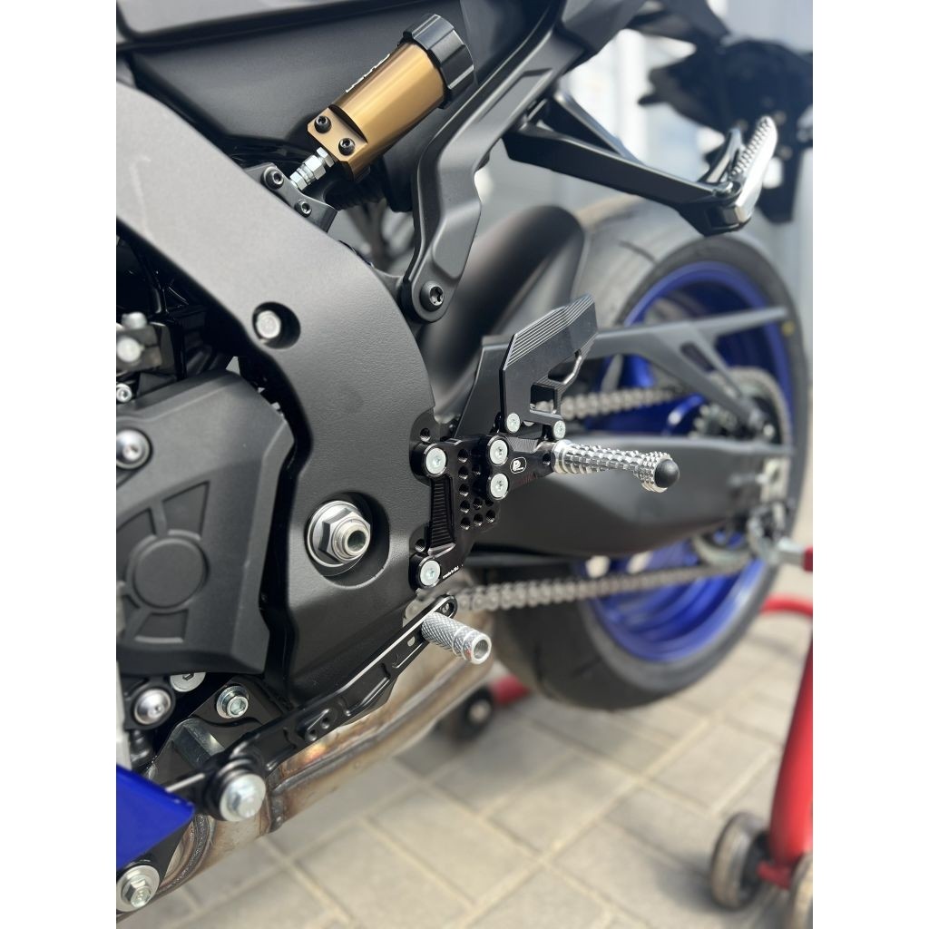 Commandes reculées PP Tuning Yamaha R9 2025