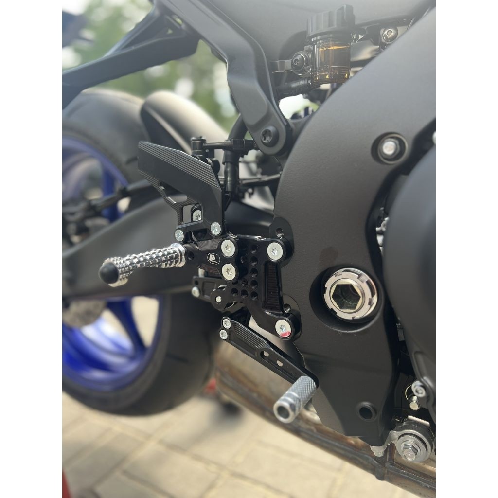 Commandes reculées PP Tuning Yamaha R9 2025