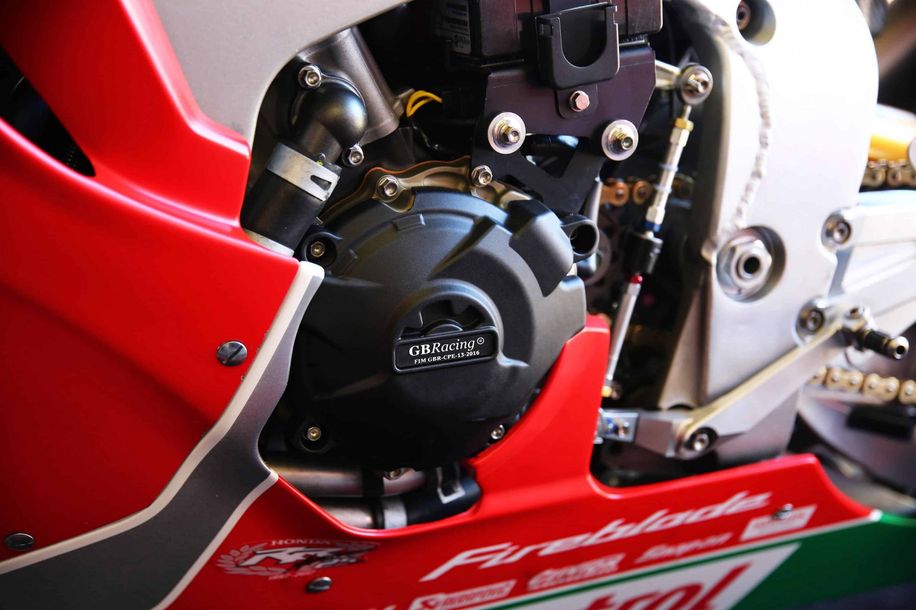 Set de Protections carter moteur GB Racing HONDA CBR1000RR 2017