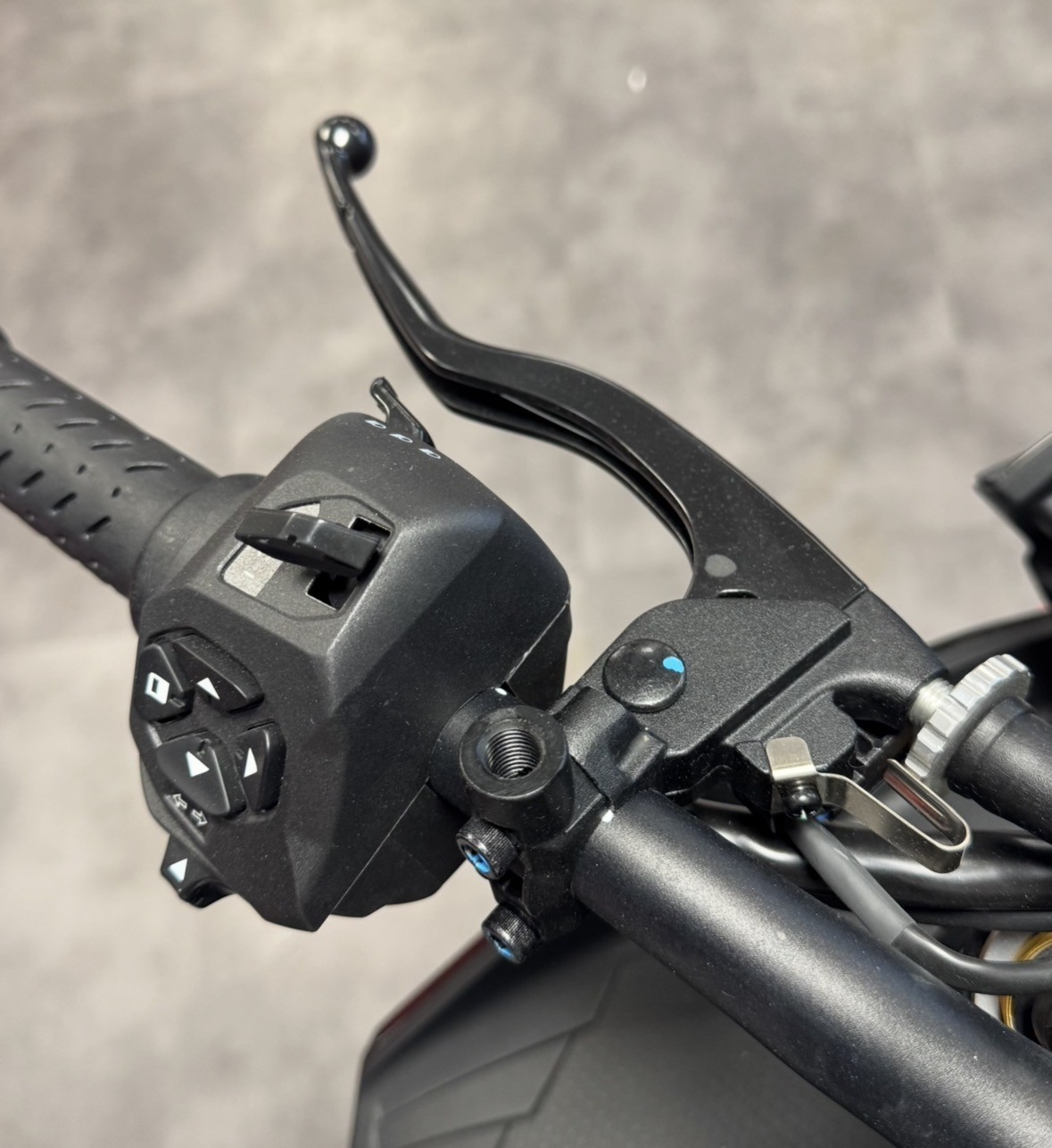 Commande d'embrayage RSV4 2025-2026 (2B011958)