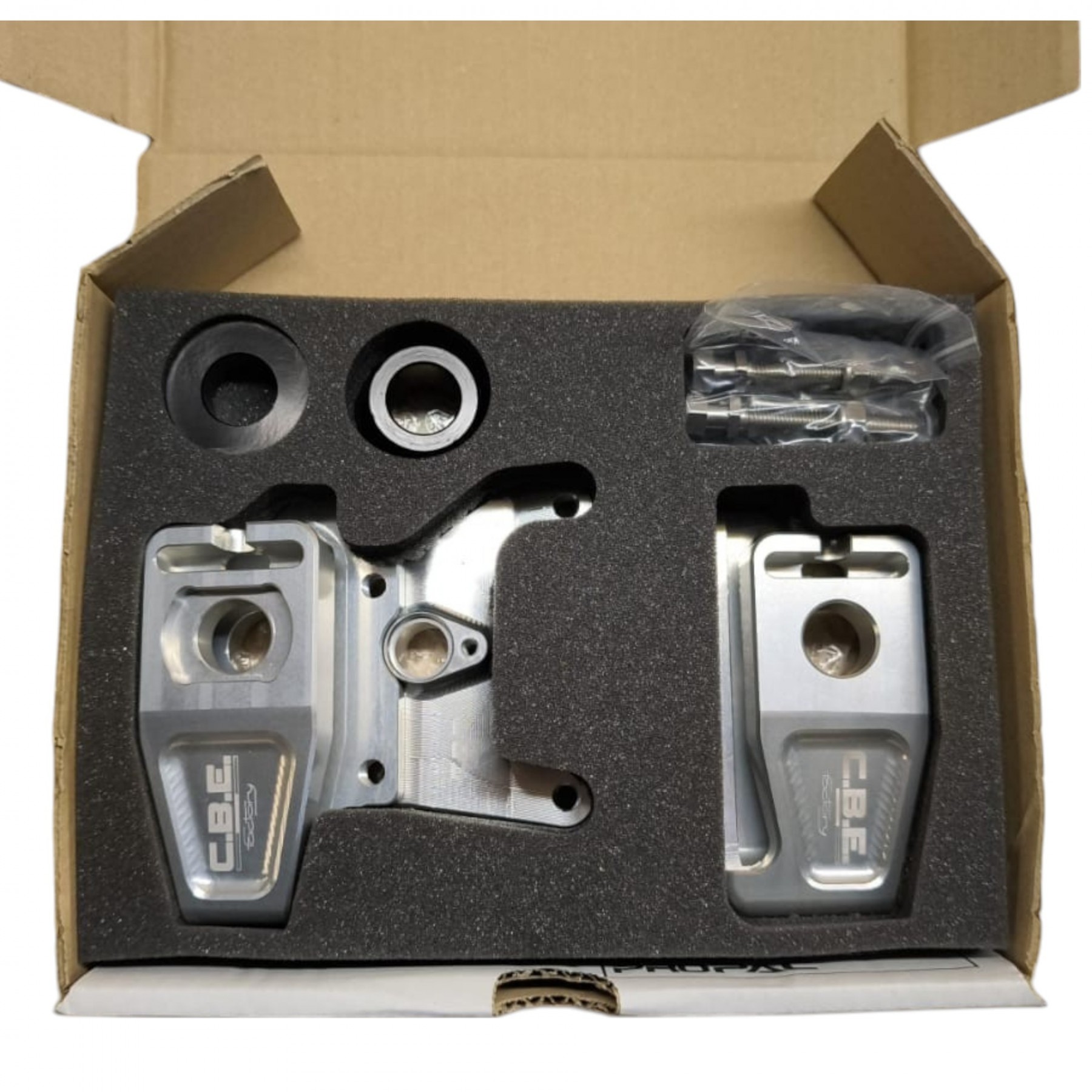 Système de changement rapide de roue arrière CBE pour Aprilia RS 660 2020-2026